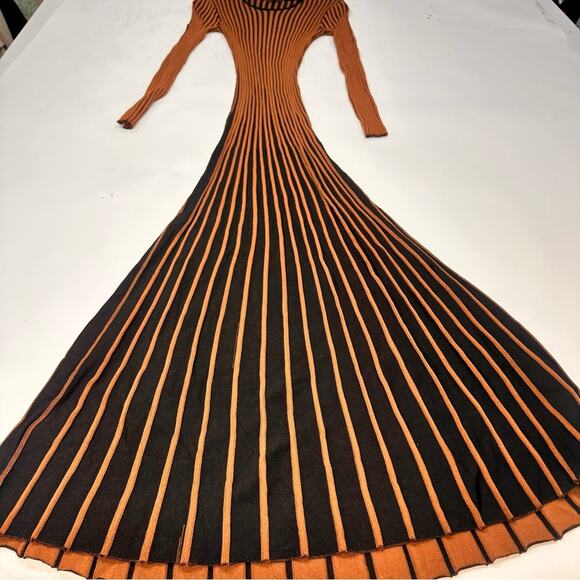 Staud Selma Dress Size Small - Picture 3 of 9